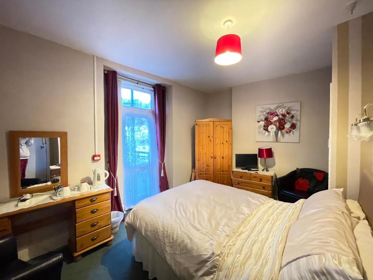 White Court Llandudno Bed and Breakfast Buitenkant foto