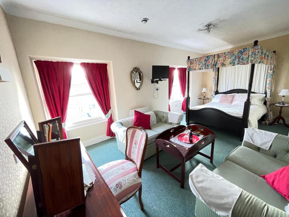 White Court Llandudno Bed and Breakfast Buitenkant foto