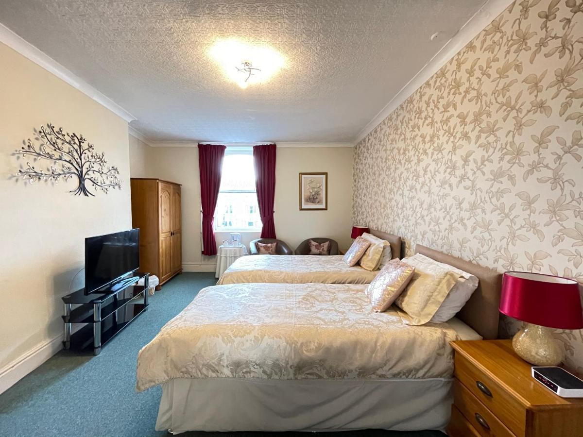White Court Llandudno Bed and Breakfast Buitenkant foto