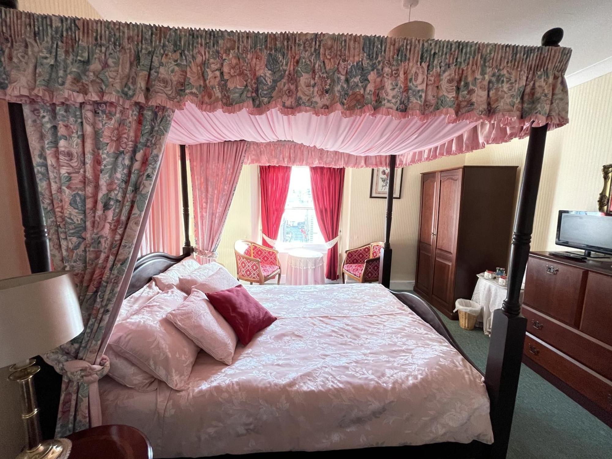 White Court Llandudno Bed and Breakfast Buitenkant foto