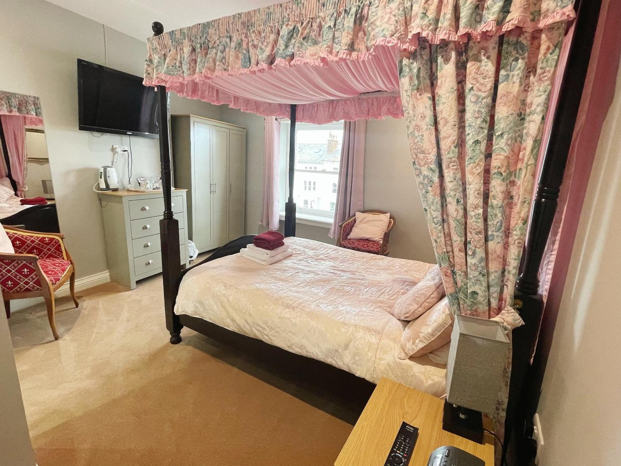 White Court Llandudno Bed and Breakfast Kamer foto