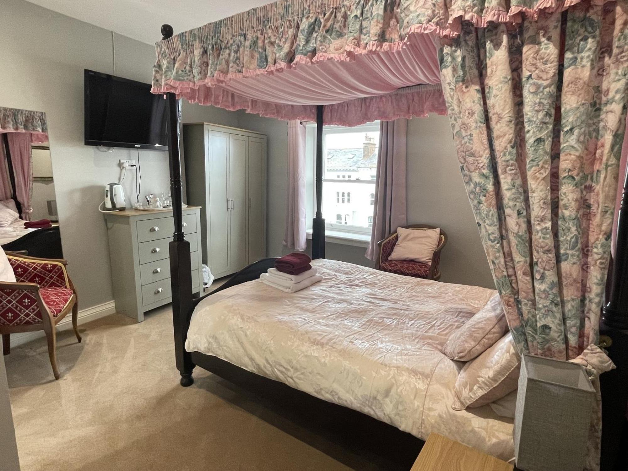 White Court Llandudno Bed and Breakfast Kamer foto